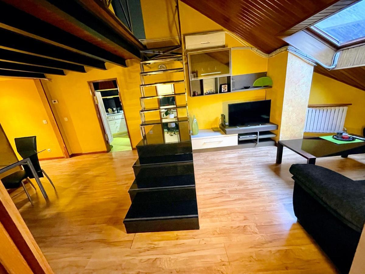 Appartement Buhardilla Original à León Extérieur photo